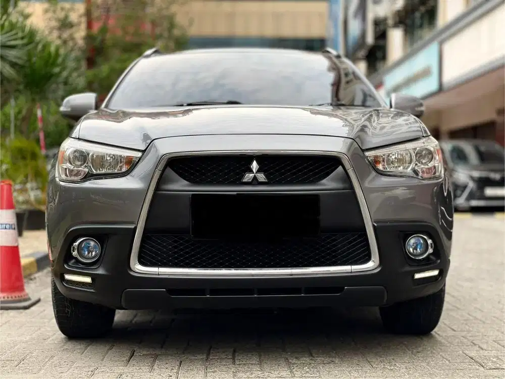 READY • MITSUBISHI OUTLANDER 2.0 PX AT 2012 ABU