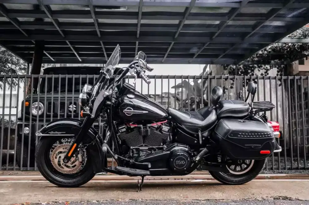 Harley-Davidson
Heritage Softail engine 114