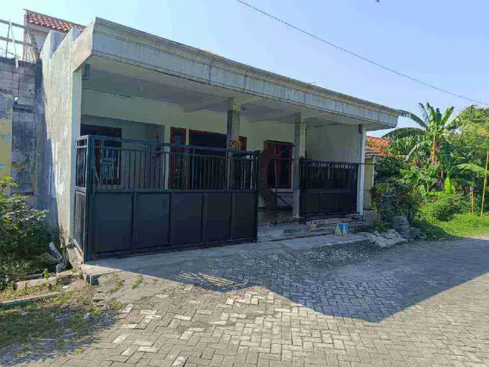 DIJUAL RUMAH 
PERUM GRIYA SAMUDRA BLOK D 7/11
KEL. : KERAMATJEGU
KEC  : TAMAN
KAB  : SIDOARJO