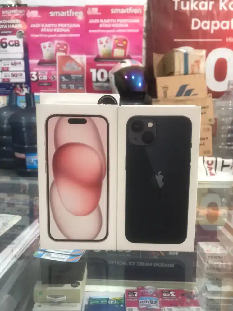 iPhone 13 &15 128gb garansi resmi ibox