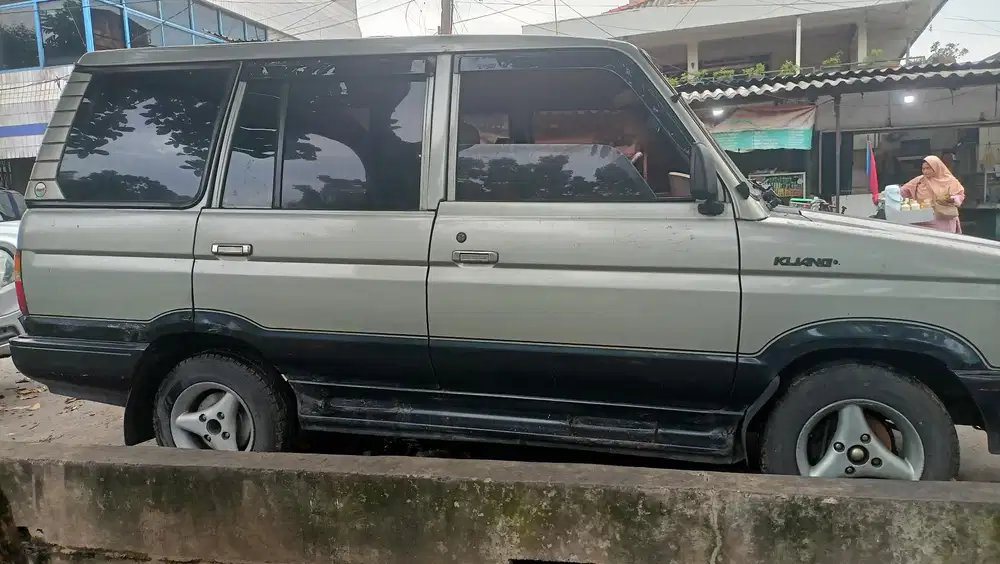 Toyota Kijang 1991 Bensin