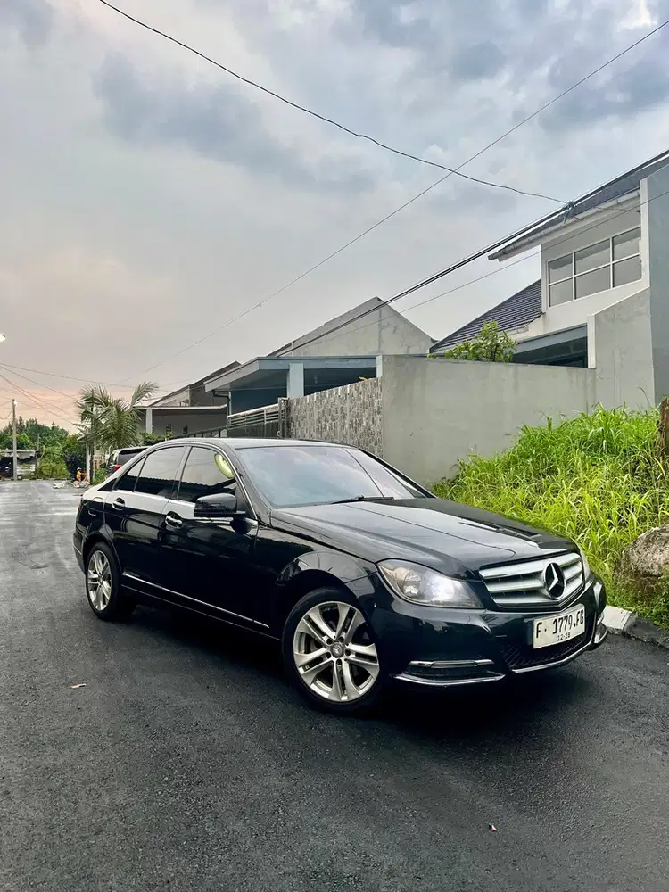 Mercedes-Benz C200 2013 Bensin