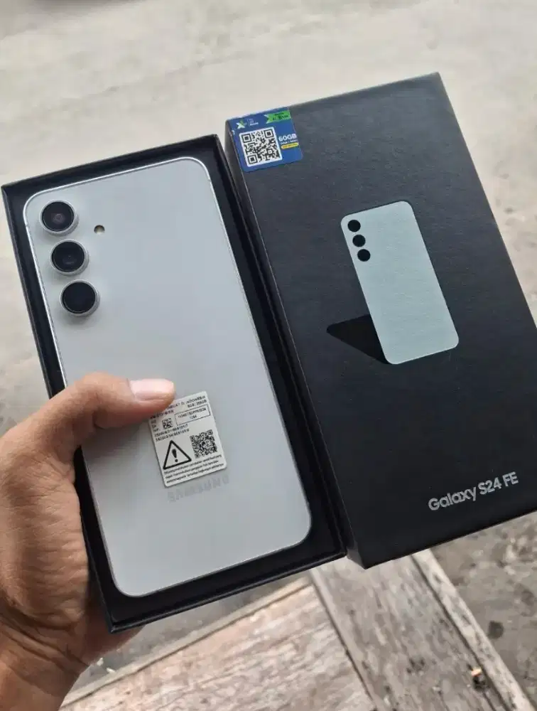 Samsung s24 fe 8/256gb