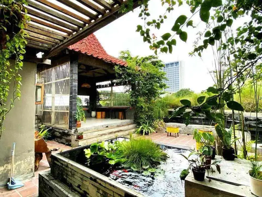 Ruang Usaha bekas coffeeshop di Area Solo Baru