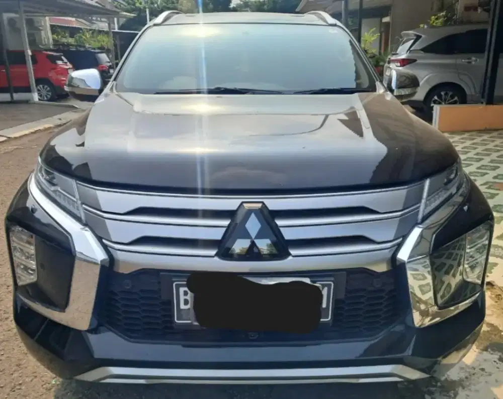 Pajero 4X4 2022 Pribadi Cash