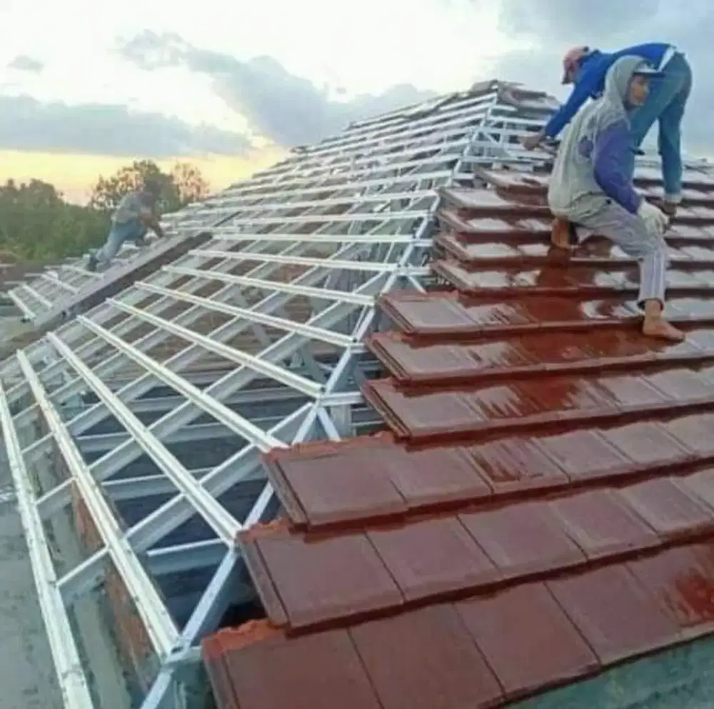 Rangka atap baja ringan genteng kanmuri full plat