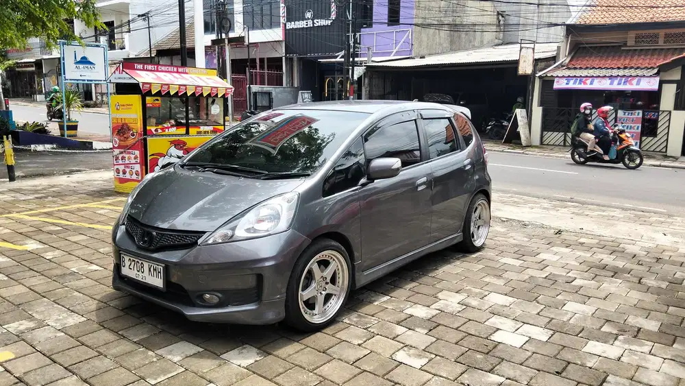 Honda Jazz 2010 Bensin