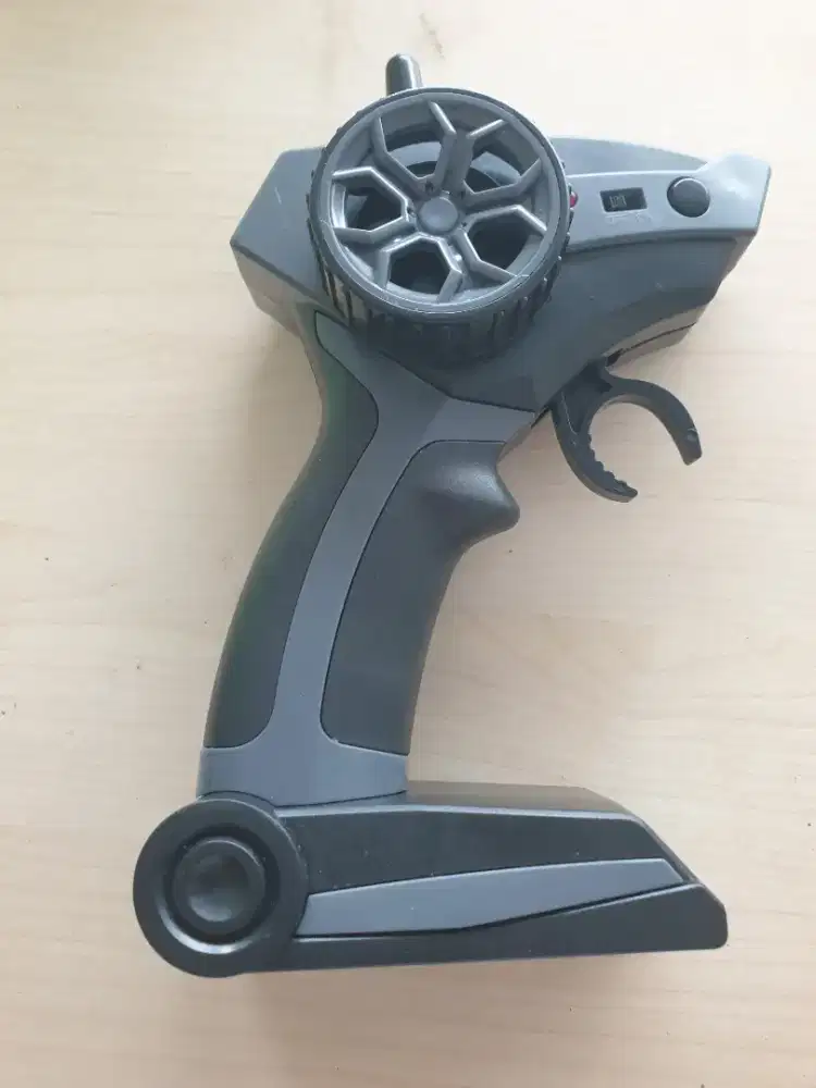 Remote control climbing car offroad