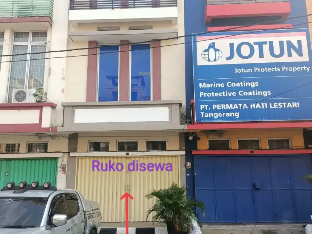 Ruko 2,5 Lantai Siap Pakai Lokasi di Kota Tangerang