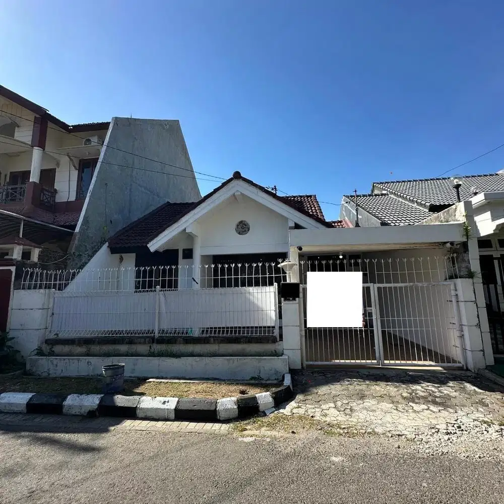 Dijual Rumah Sutorejo Prima Indah 1,5lantai Full Bangunan