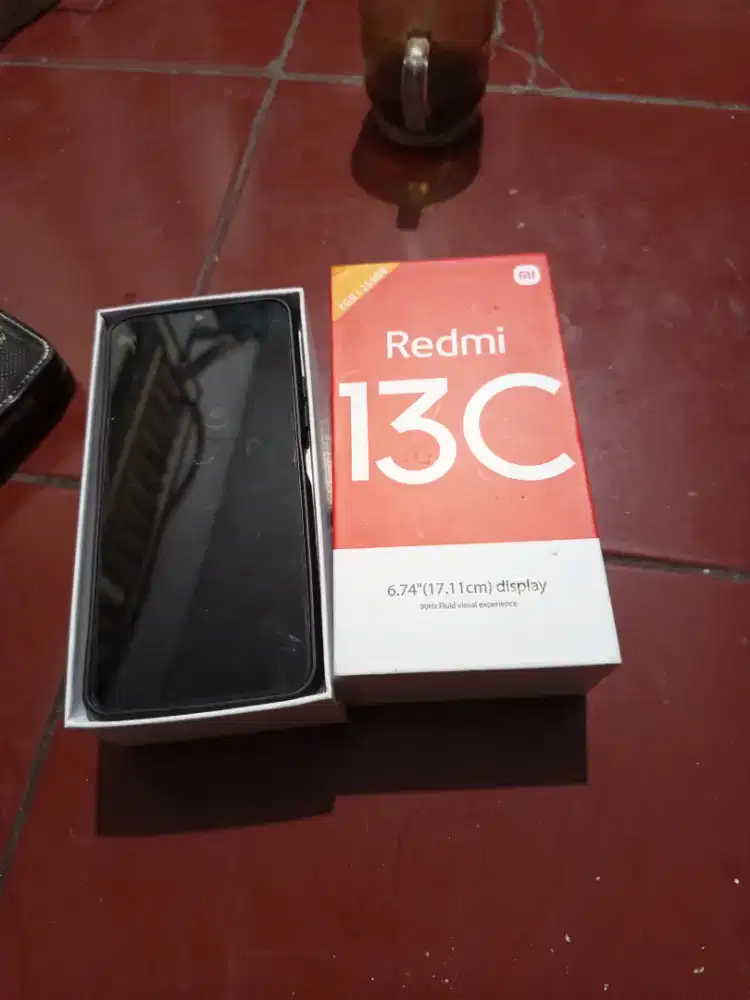 HP xiomi redmi 13c pemakaian 2 minggu