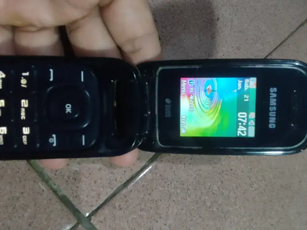 Samsung GT-E1272 Normal