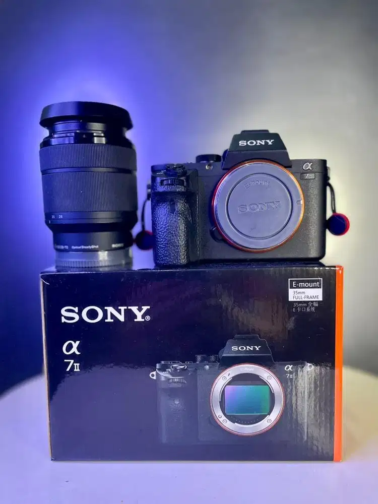 Kamera Sony Alpha a7 II (A7M2) + lensa kit 28-70mm f/3.5-5.6 OSS