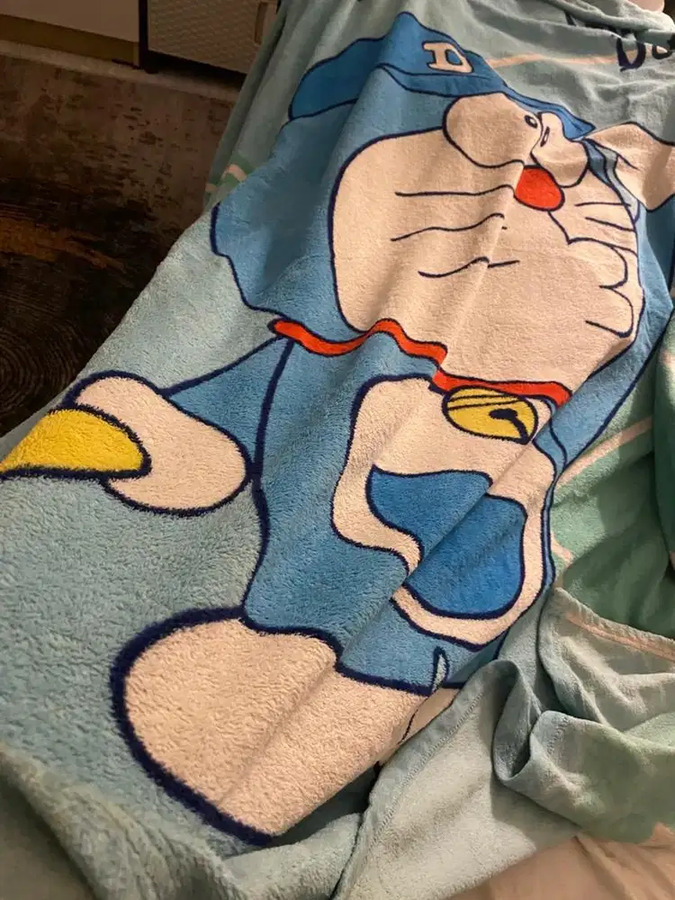 Selimut karakter bagus