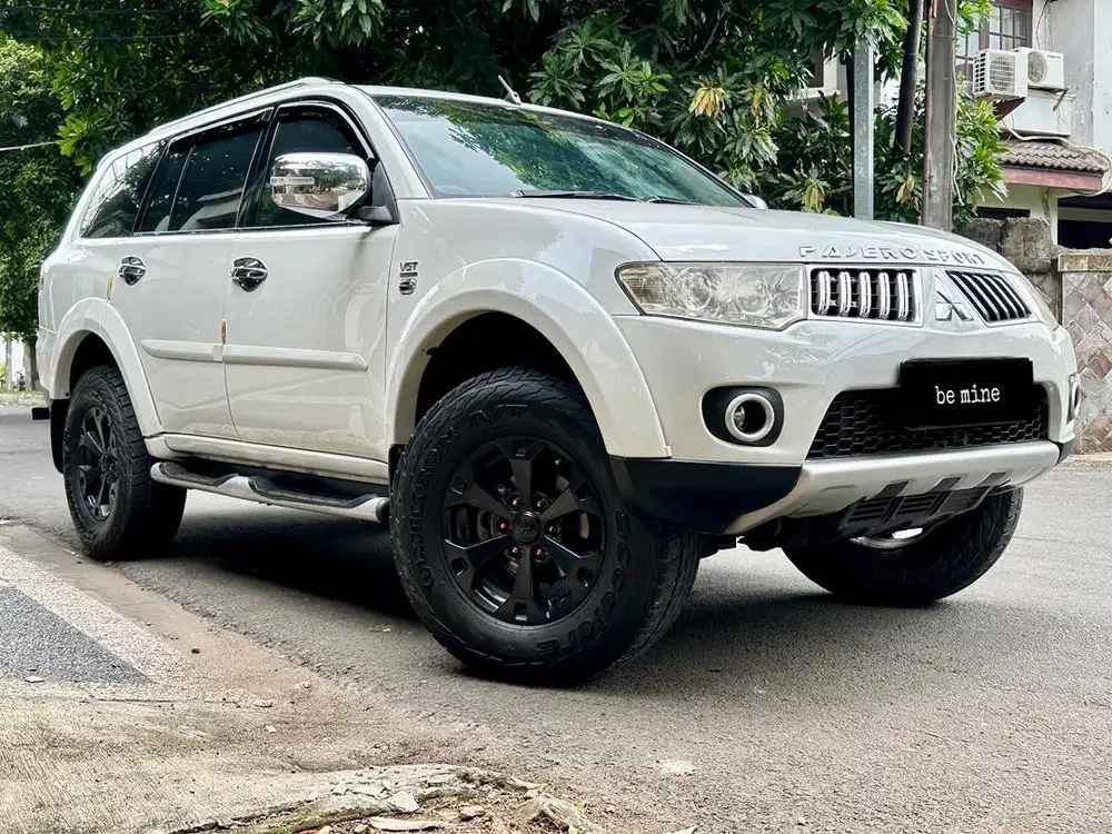 Mitsubishi Pajero Sport Facelift Exceed 2.5 AT putih 2012 pribadi nego