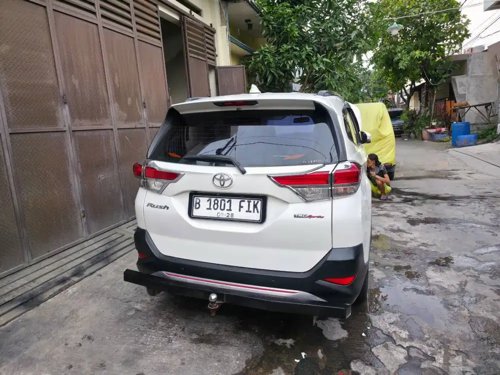 Toyota Rush TRD Sportivo Matic AT Tahun 2018 Putih , 2019