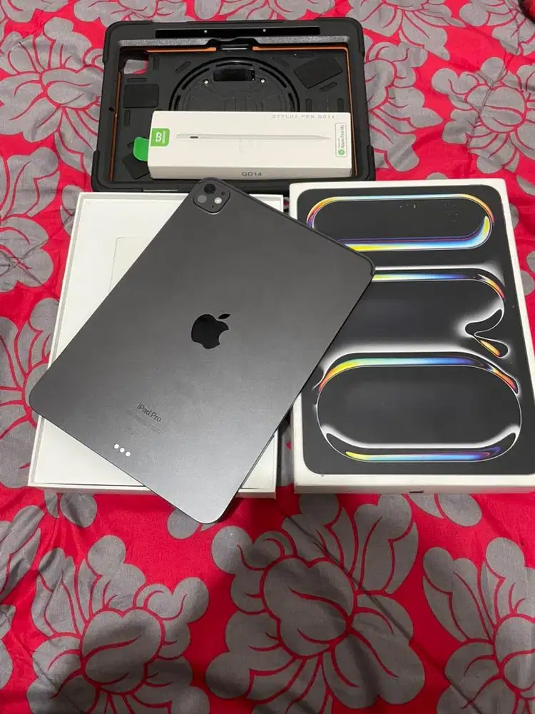 Ipad Pro M4 256 Lengkap Pluss pencil