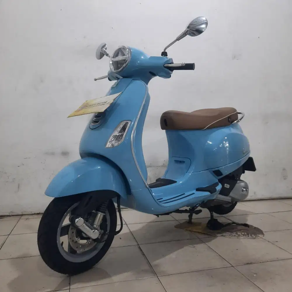 CASH DAN KREDIT VESPA LX 125 IG-GET TAHUN 2025 BERGARANSI