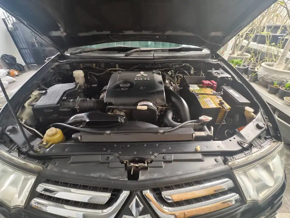 Pajero Sport Dakar 4x4 Rare Item, No PR siap Gas Touring