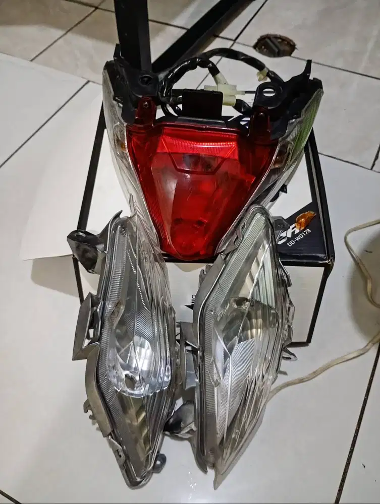 Lampu belakang Honda beat street ORI 2023