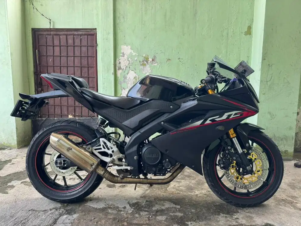 Yamaha R15 V3 thun 2019 mesin halus jozz siap gas gan.