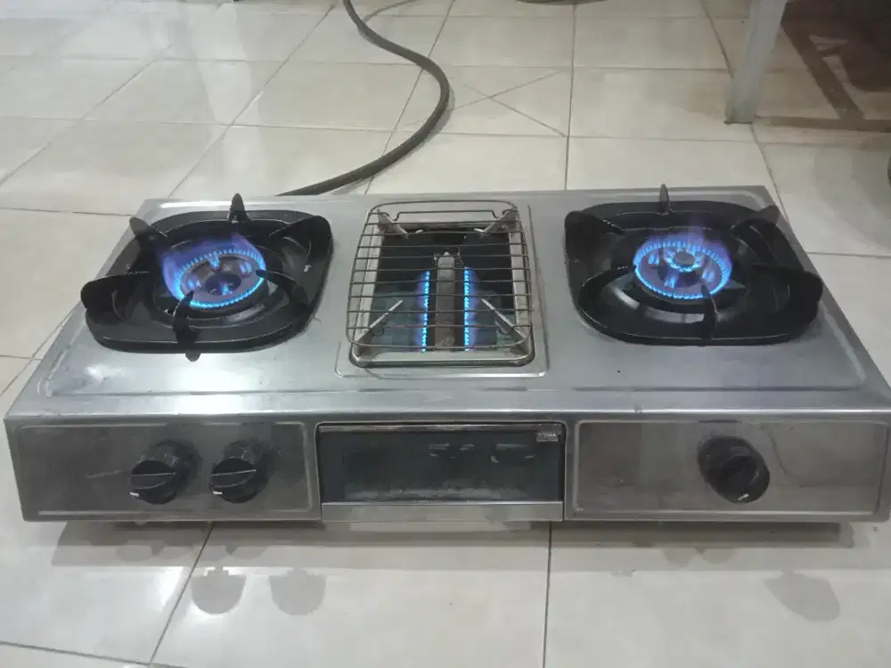Kompor Rinnai stenlist 3 tungku