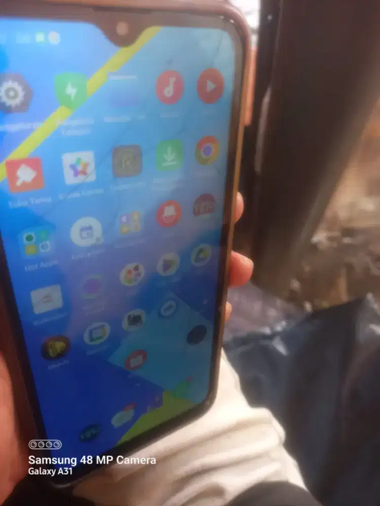 Handphone c2 ram 3/32 gb