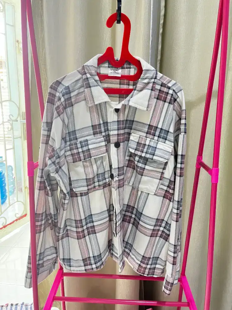 Kemeja flanel pink