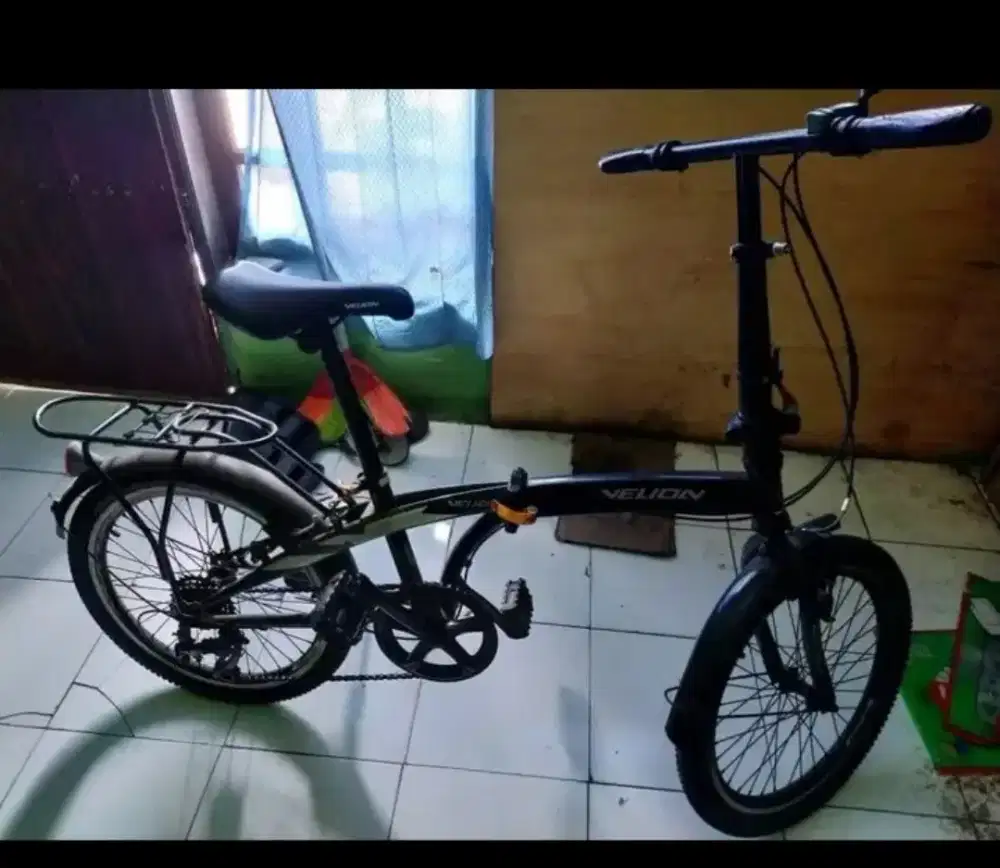 Sepeda lipat merk velion