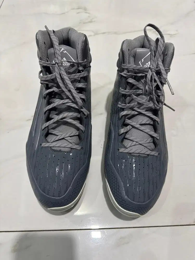 Sepatu bola adidas ori