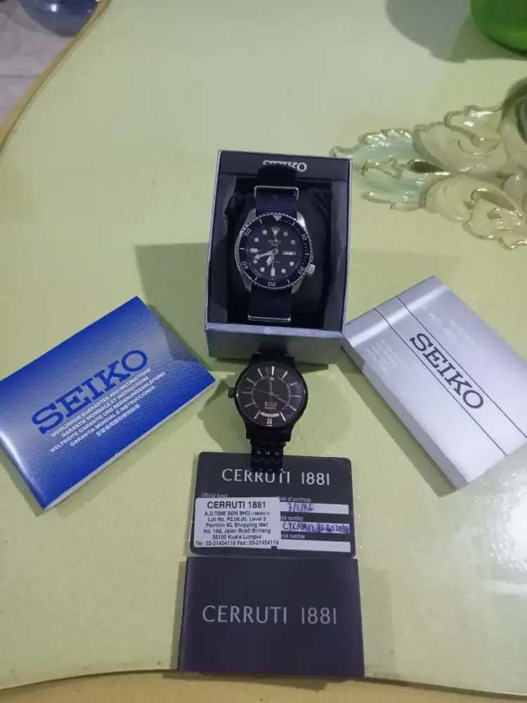Jam Tangan Seiko 5 Sports Style Automatic Blue & Cerruti 1881 Black SS
