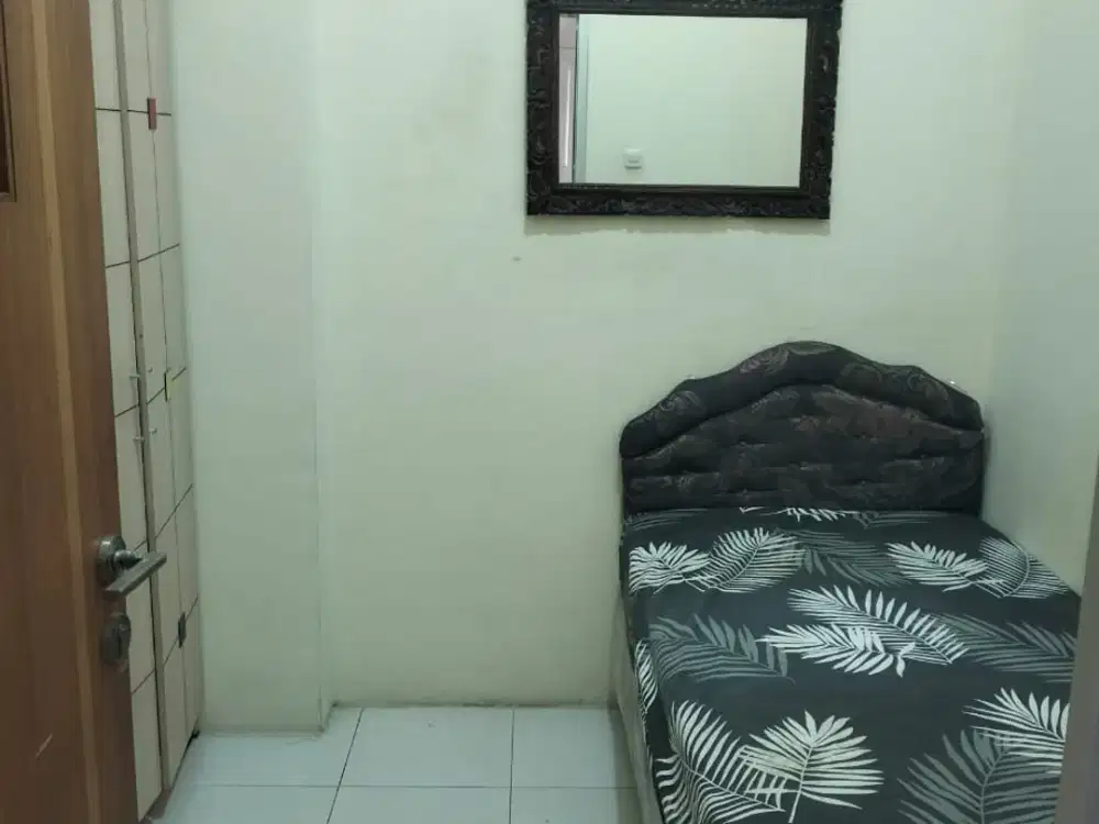 Dijual Cepat Murah Apartemen Puncak Permai Tower B 2BR Furnished Lantai Rendah.