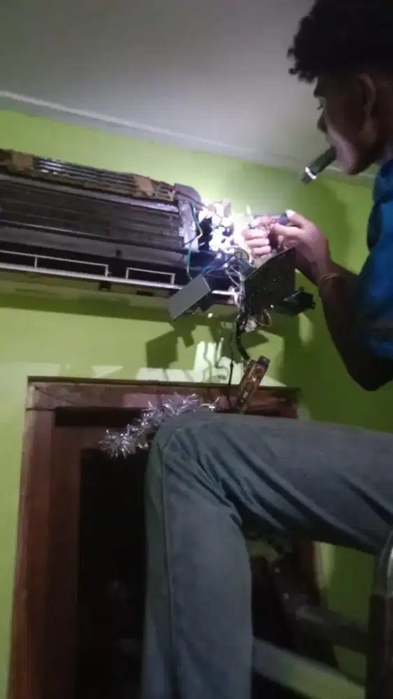 SERVICE BONGKAR PASANG DLL AC WATER HEATER DLL BERGARANSI AHLINYA