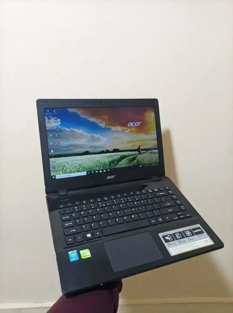 ACER ASPIRE E5-471G CORE i5 GEN 4 RAM 8GB SSD 128GB