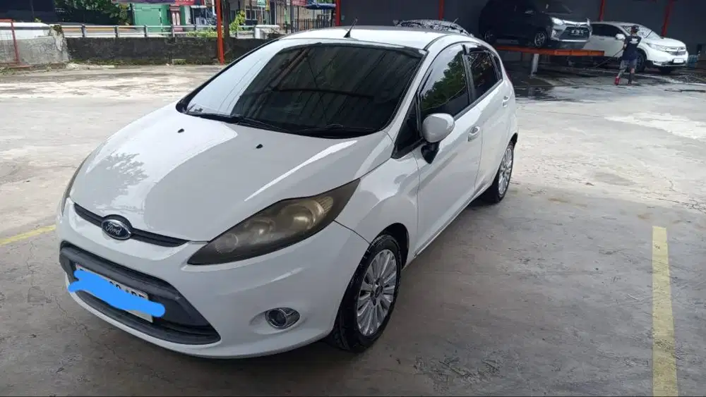 Jual Ford Fiesta 2012 1.4 Trend AT
