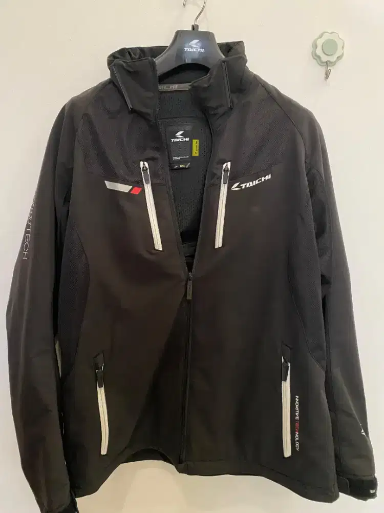 JAKET TAICHI TOURING ONE SET