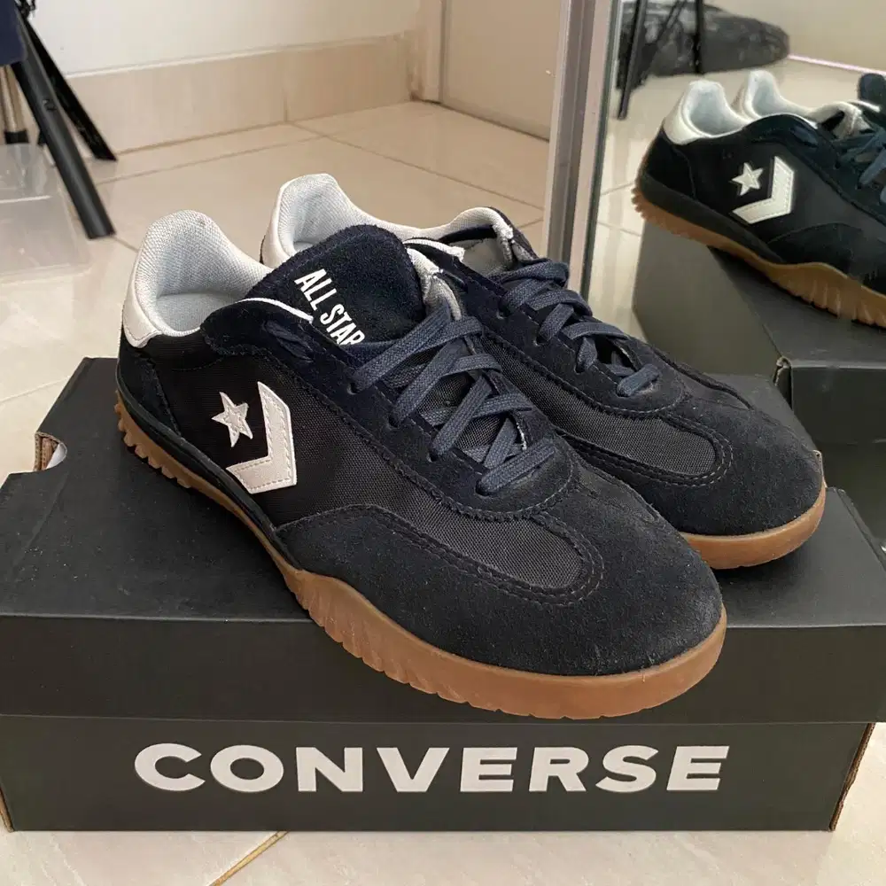 Sepatu Converse Run Star Trainer Black