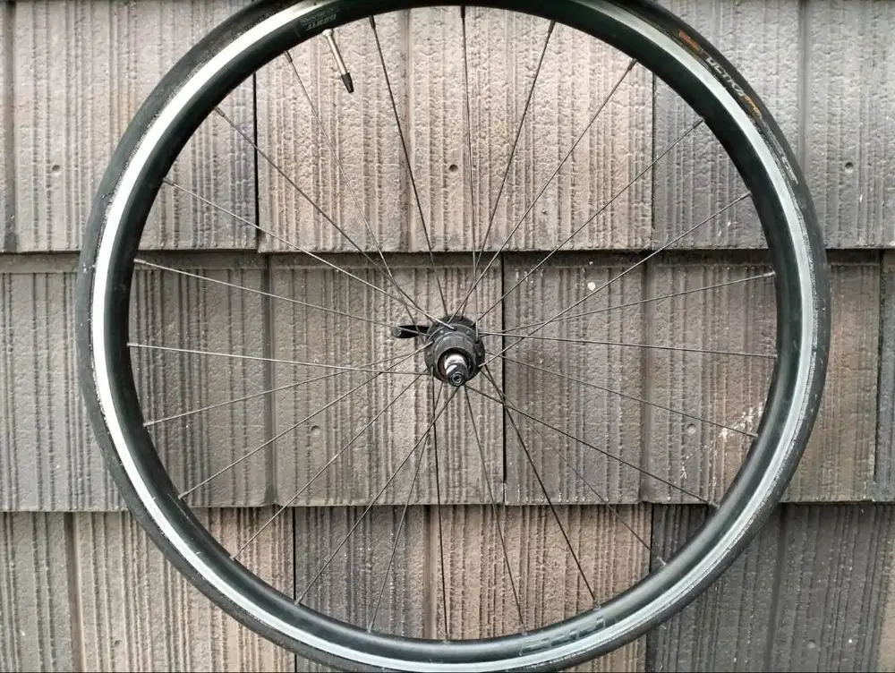 WHEELSET SEPEDA ROAD BIKE ORI NYA GIANT