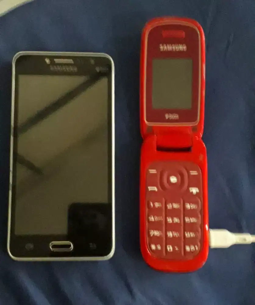 Samsung J2 prime dan samsung lipat jadul