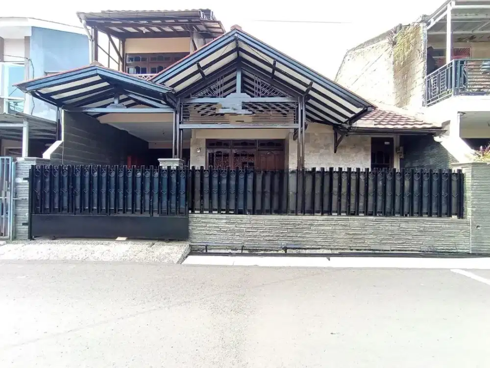 DIJUAL RUMAH DI ARCAMANIK BANDUNG Lokasi Strategis dan Akses Mudah