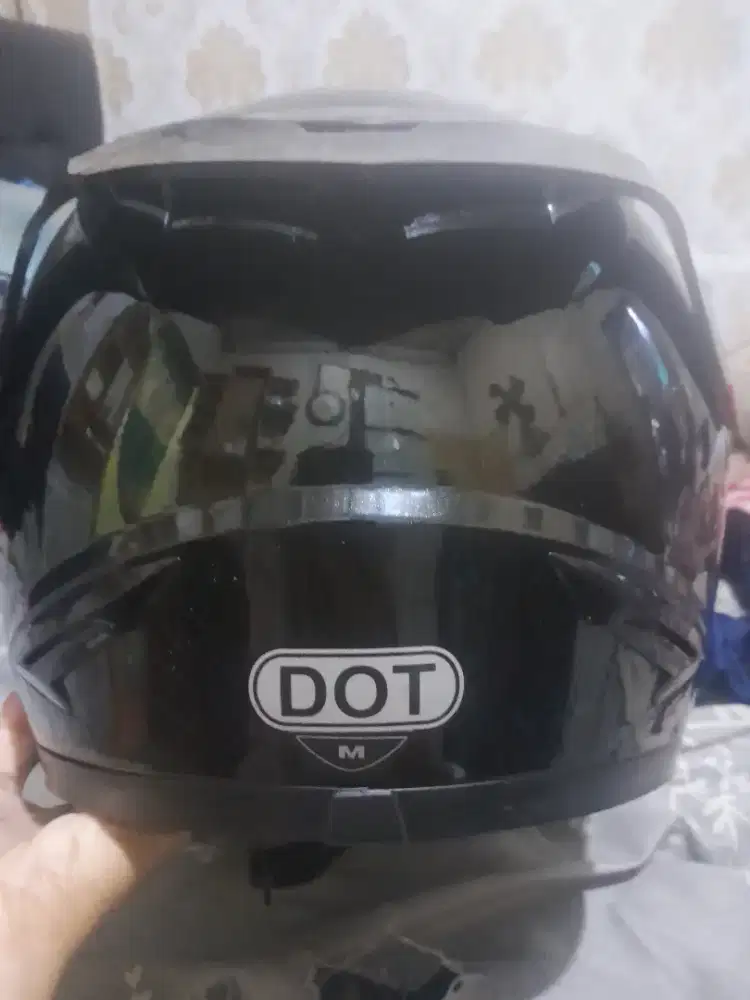 Helm kyt warna hitam