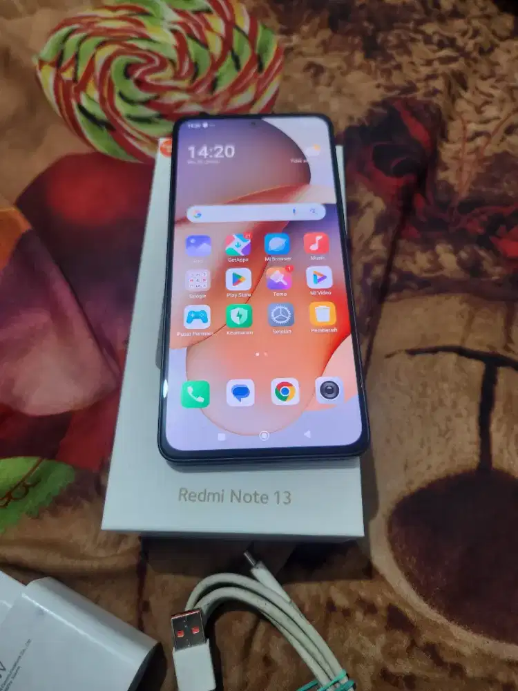 Redmi note 13 4G. 8/256