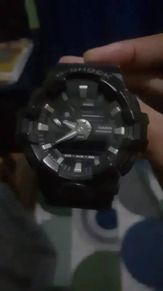 Jam tangan Casio G-Shock GA-700 