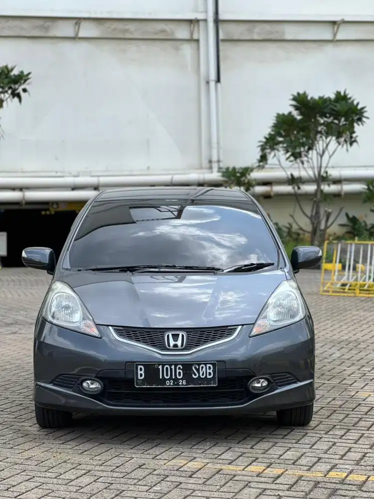 Honda Jazz RS Matic 2010 Abu-abu