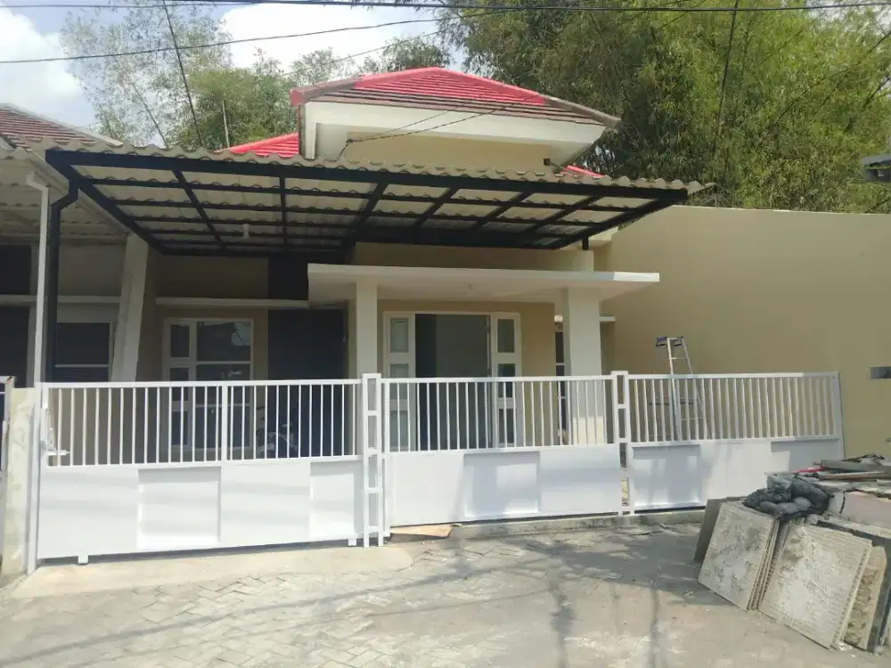 Dijual rumah di perum menteng regency