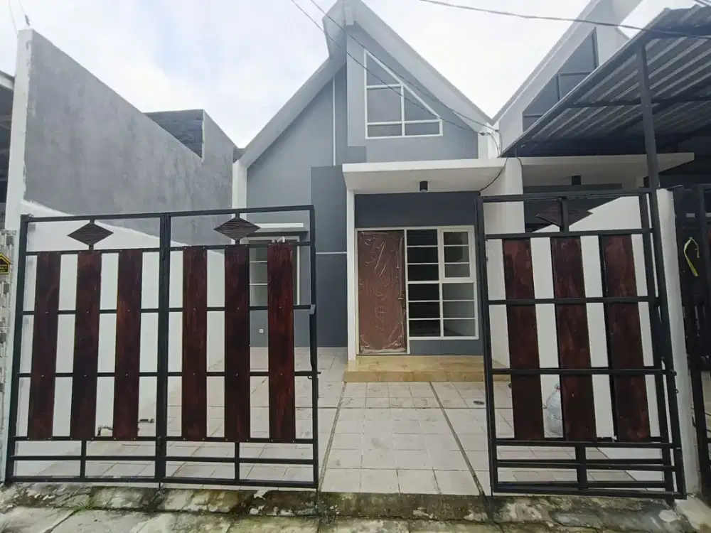 Dijual Rumah Baru Modern Minimalis Strategis Di Perum. Kebraon Surabaya