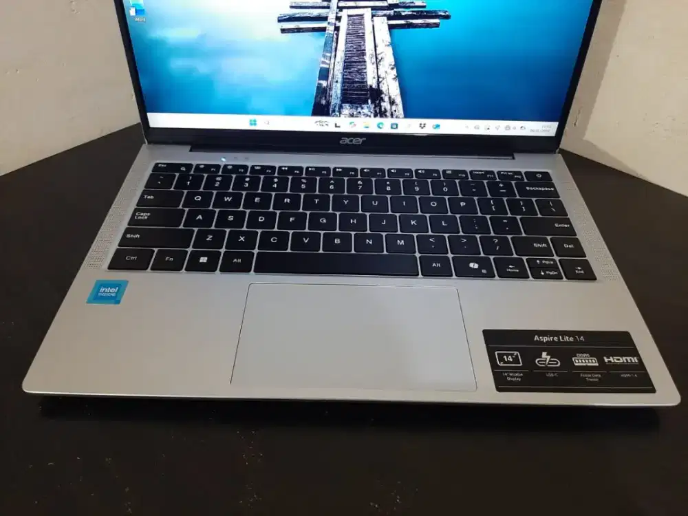 Laptop Acer Aspire Lite 14