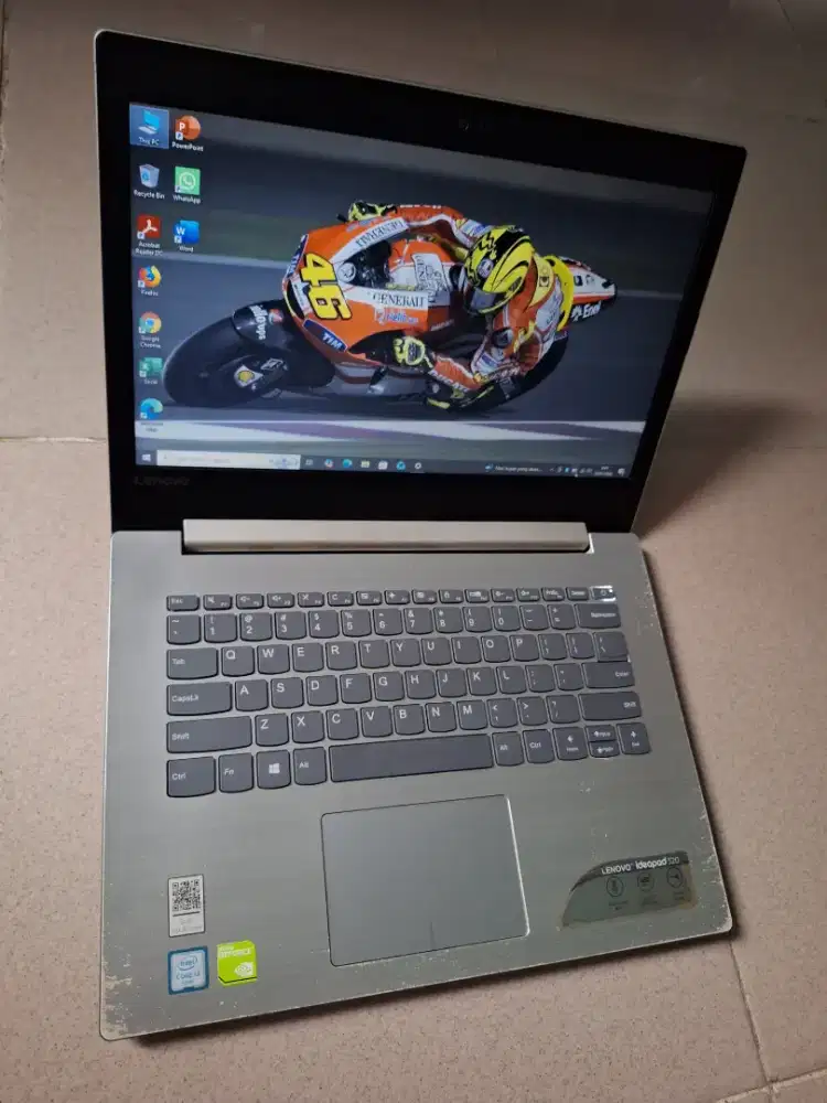 Bismillah dijual laptop lenovo slim core i3 siap pakai