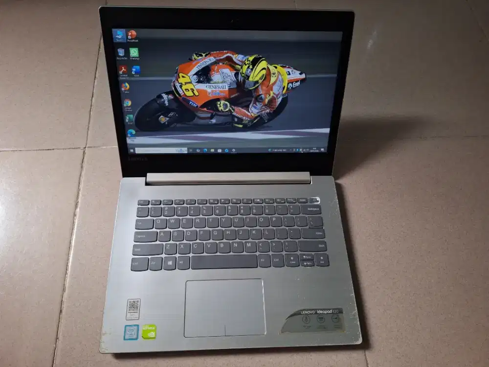 Bismillah dijual laptop lenovo slim core i3 siap pakai