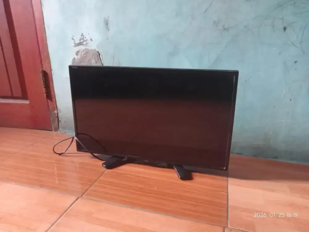 Tv Sharp 24inch !.